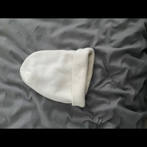 White beanie